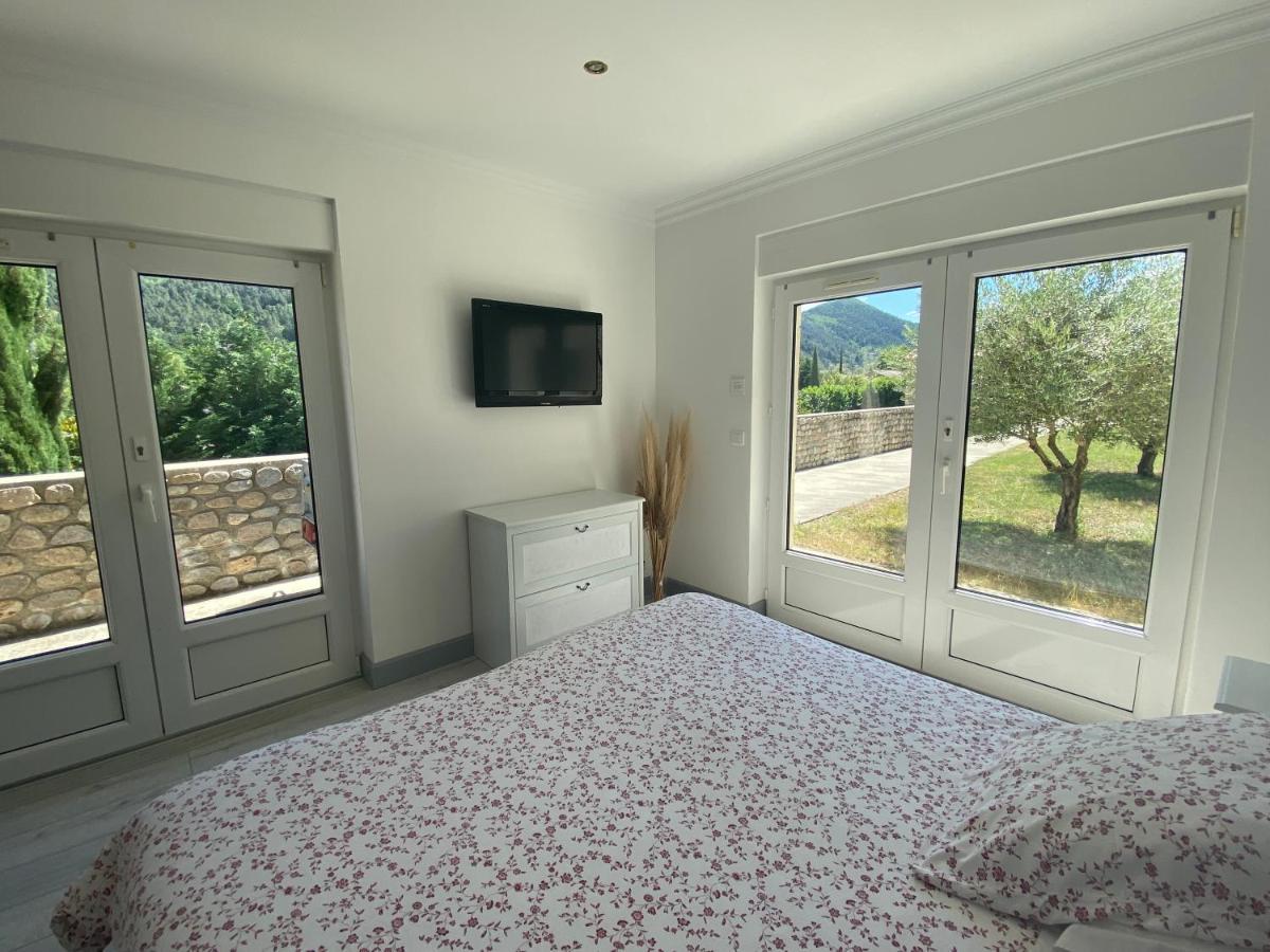 Domaine Les Buis Bed & Breakfast Saint-Fortunat-sur-Eyrieux Екстериор снимка