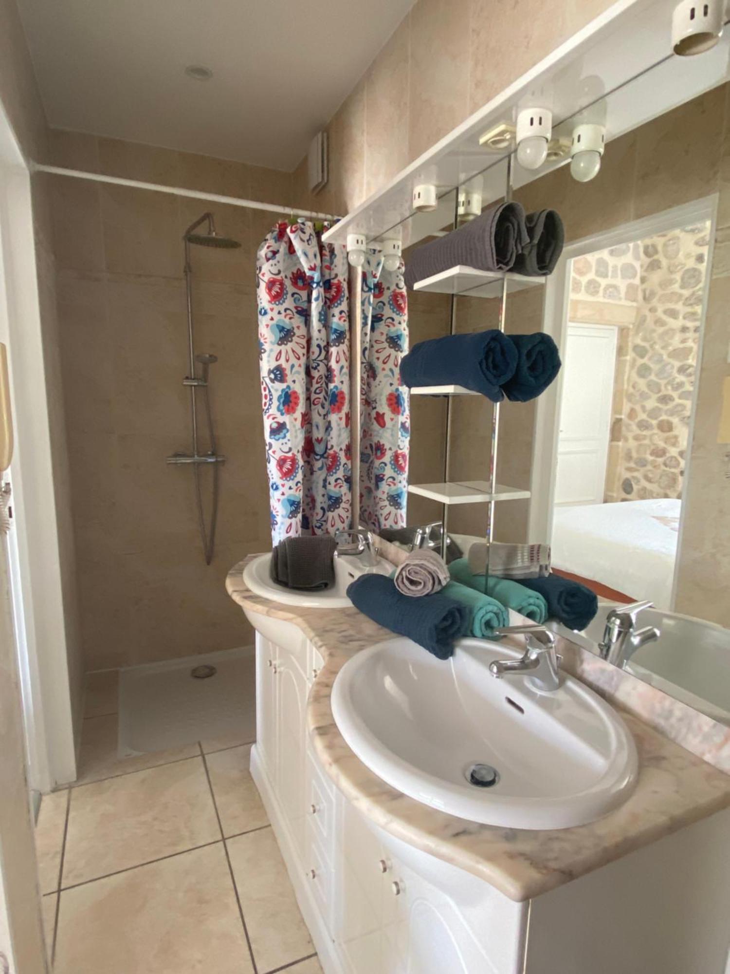 Domaine Les Buis Bed & Breakfast Saint-Fortunat-sur-Eyrieux Екстериор снимка