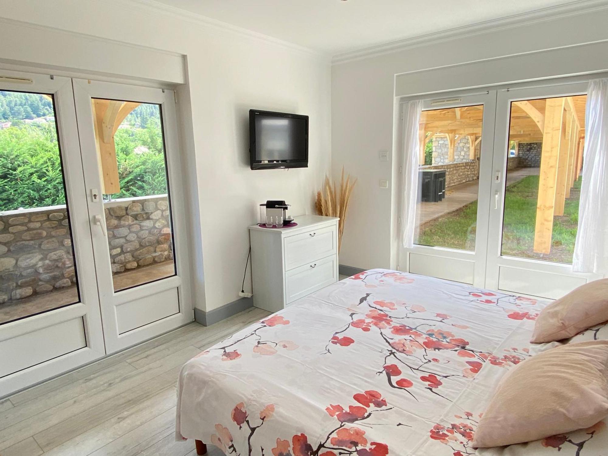Domaine Les Buis Bed & Breakfast Saint-Fortunat-sur-Eyrieux Екстериор снимка